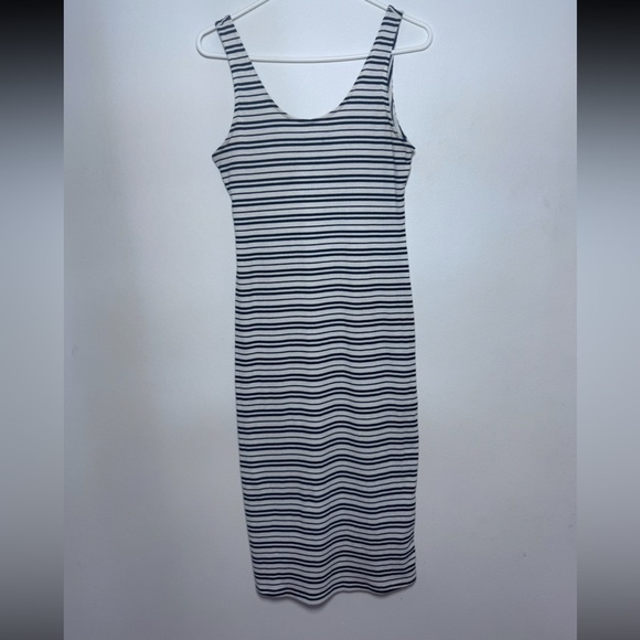 Primark Dresses & Skirts - Primark Black and White Striped Mini Ribbed Dress
